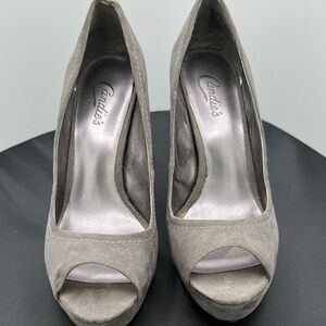 Candie's Women's Gray Peep Toe Heel
